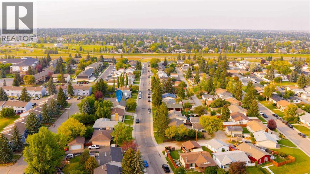 Single Family House Bi-level for Sale in  Manora Drive NE Marlborough Park Calgary 
