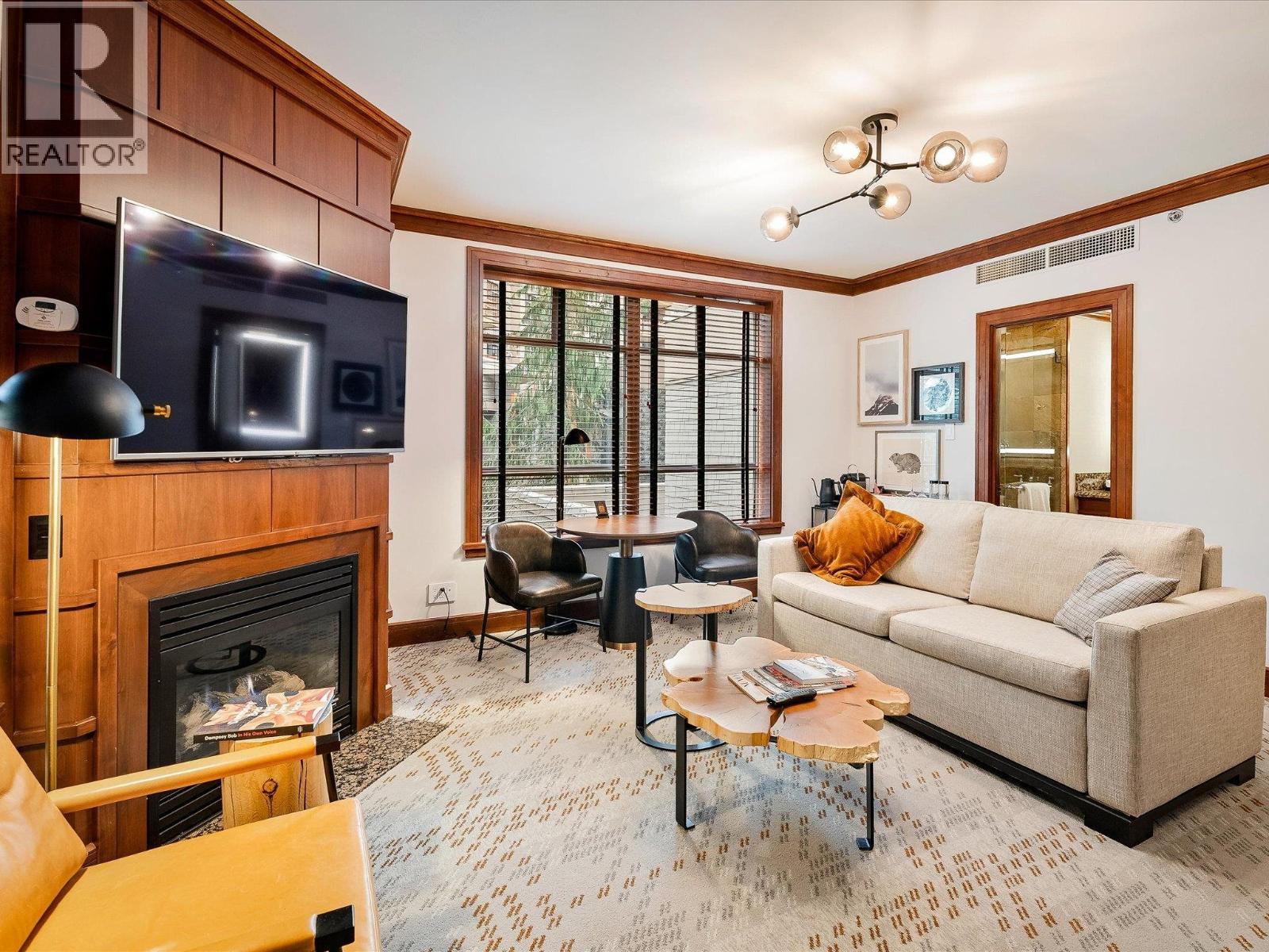 252 4591 BLACKCOMB WAY, Whistler