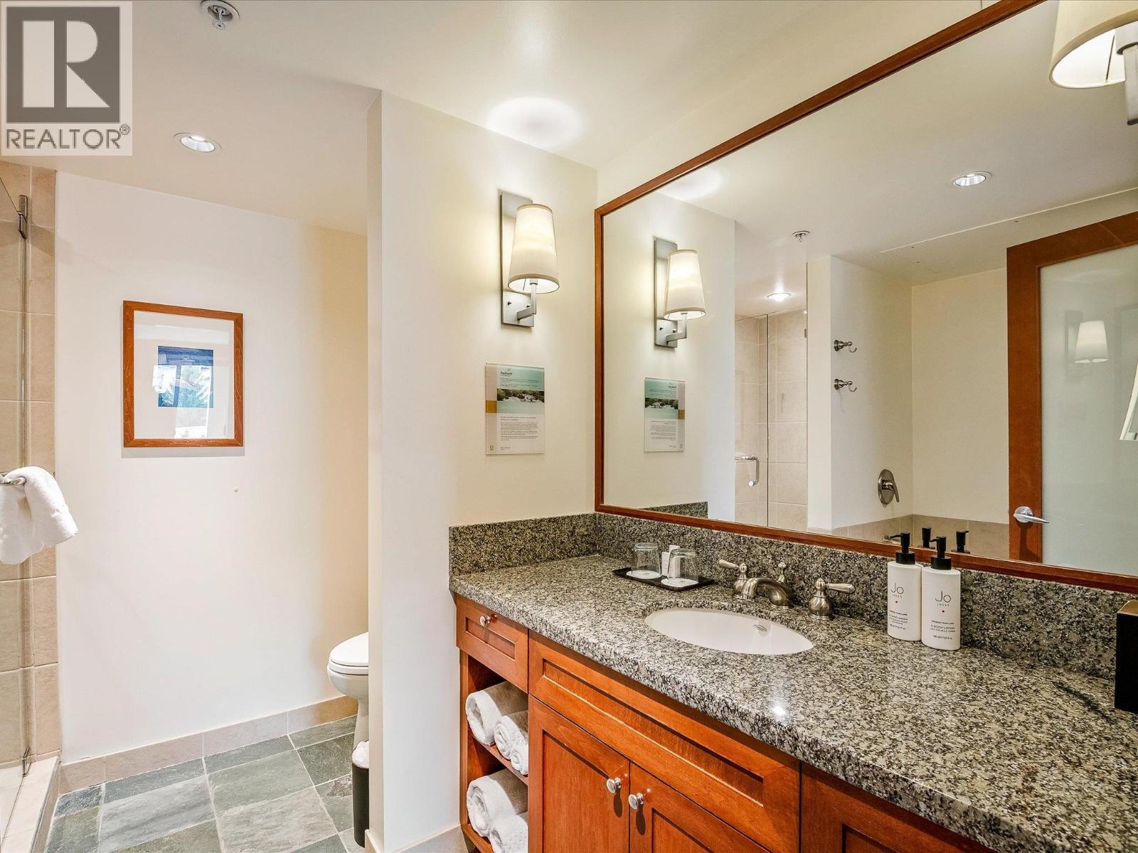 5515 4299 BLACKCOMB WAY, Whistler