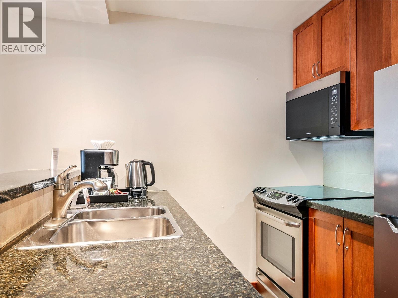5515 4299 BLACKCOMB WAY, Whistler