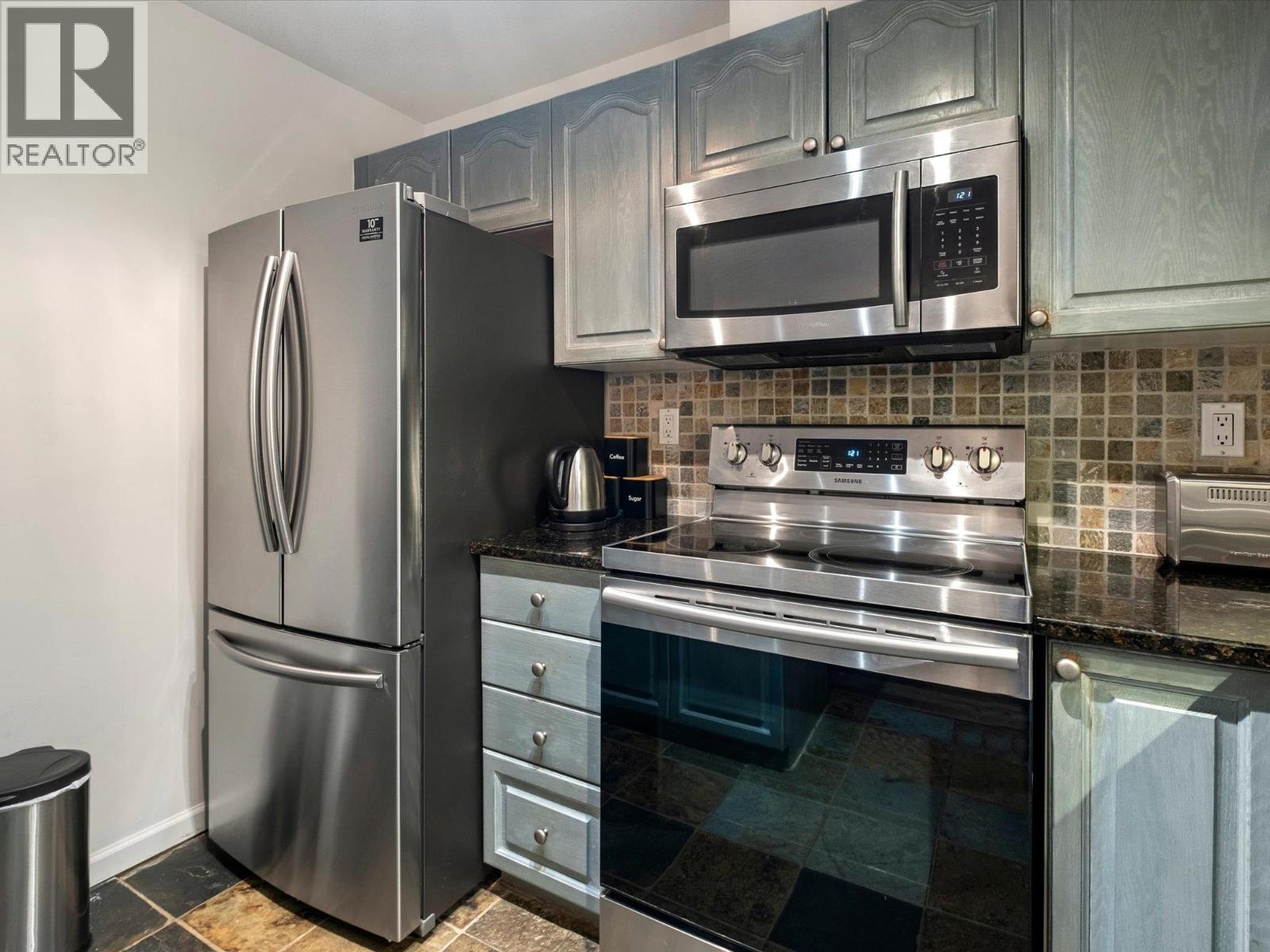 20 4325 NORTHLANDS BOULEVARD, Whistler