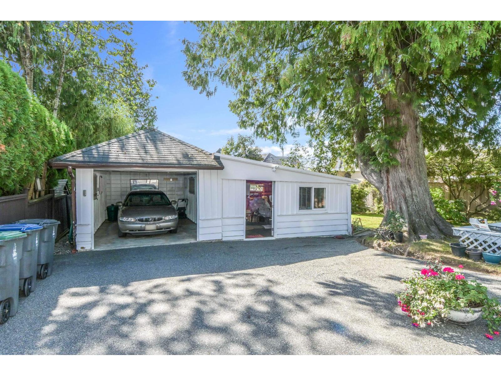 14022 92 AVENUE, Surrey