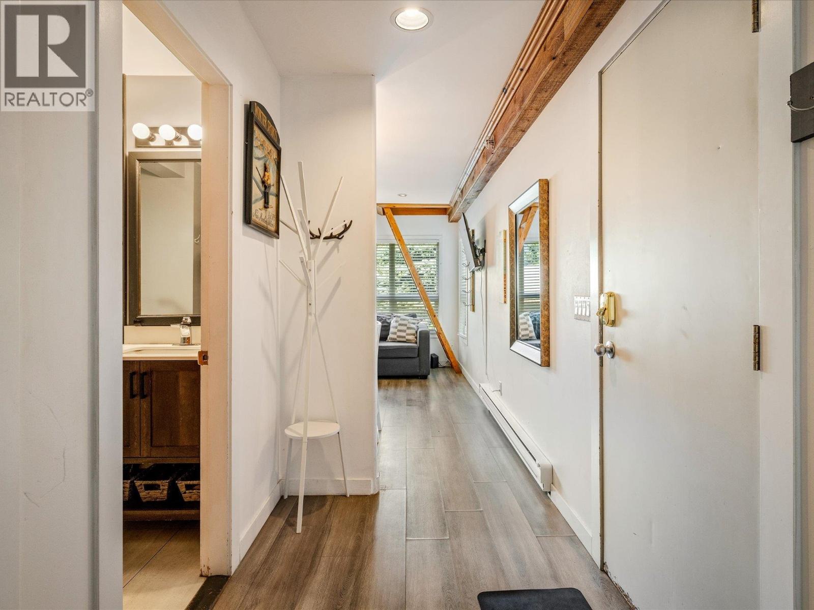 1 2134 SARAJEVO DRIVE, Whistler