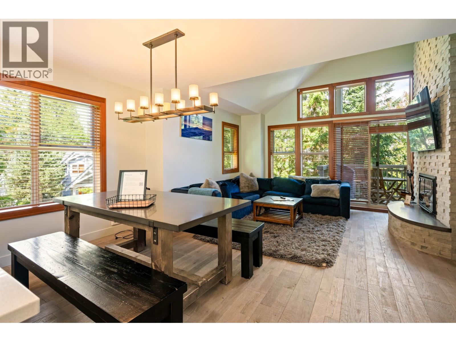 4 4661 BLACKCOMB WAY, Whistler