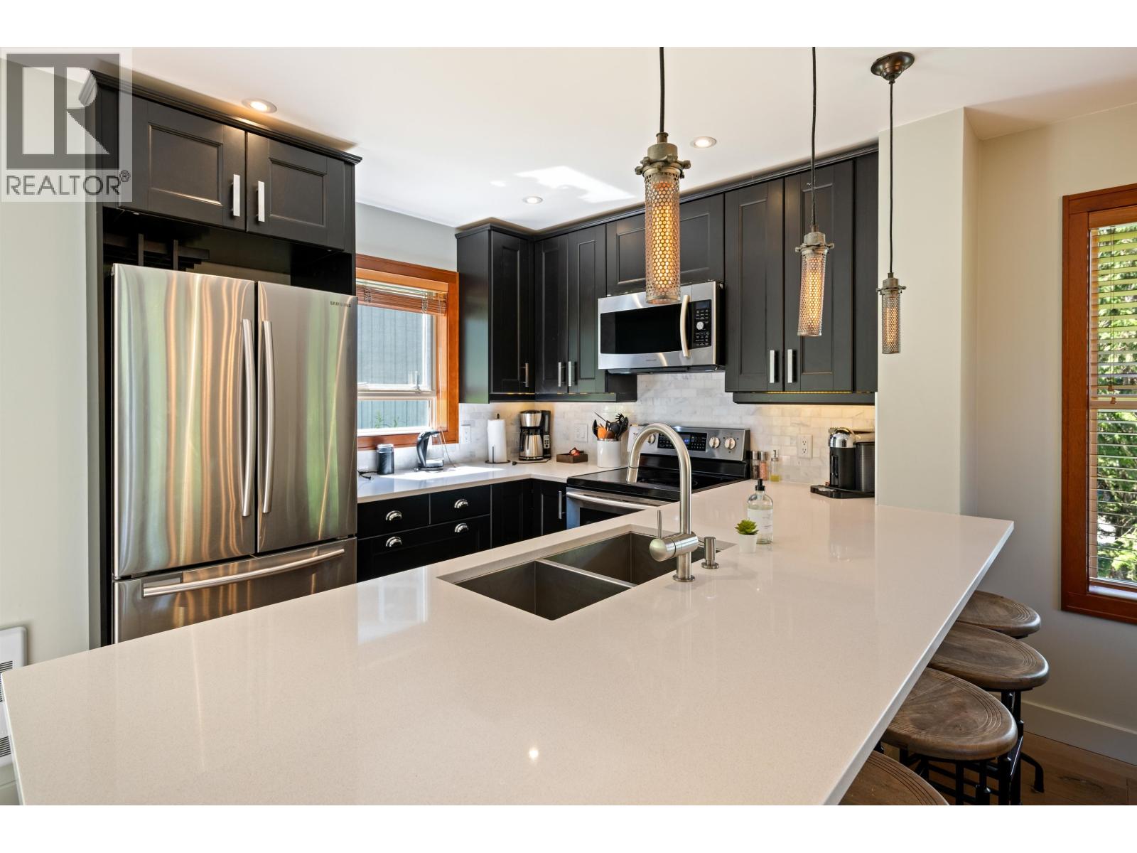 4 4661 BLACKCOMB WAY, Whistler