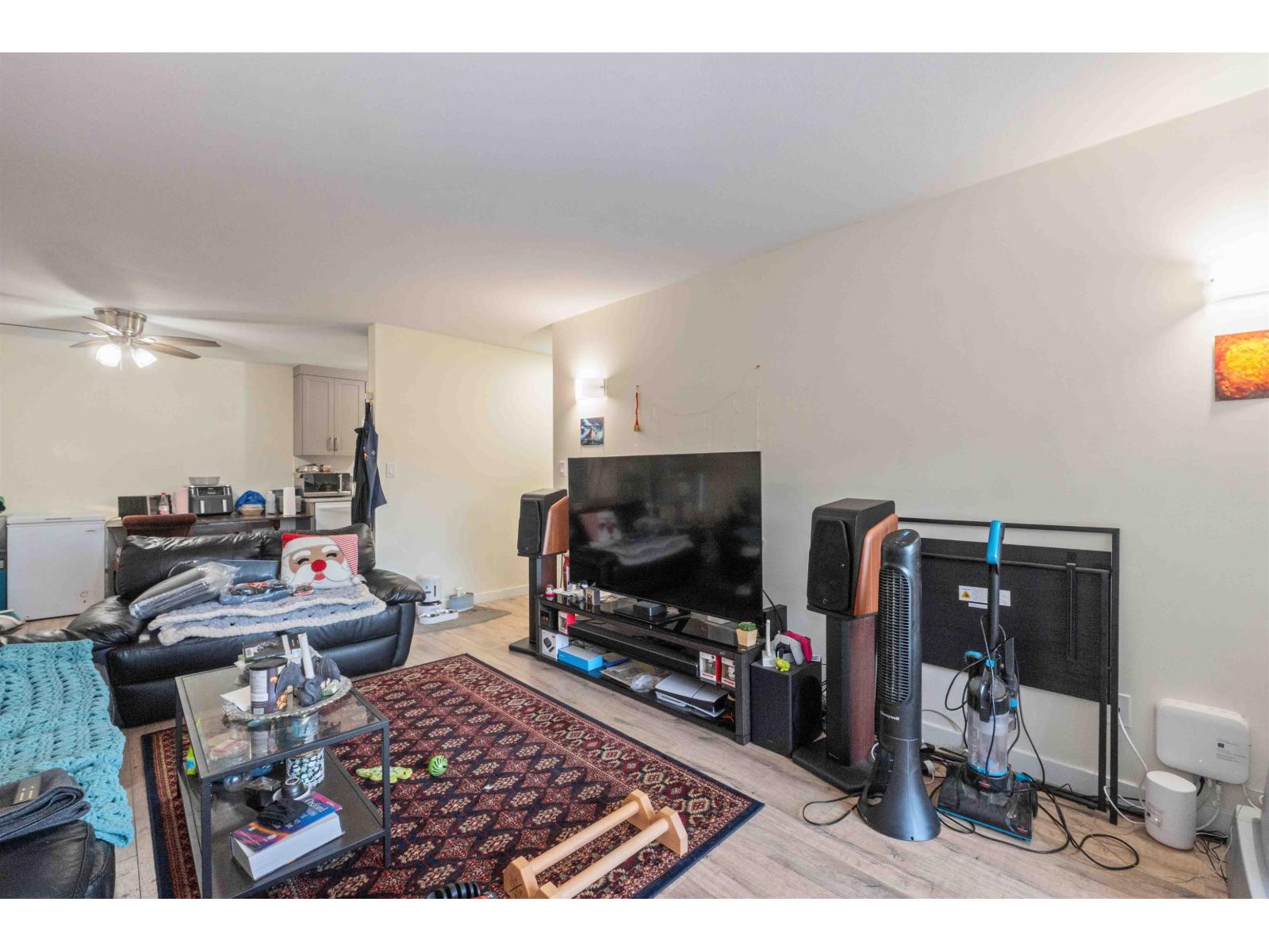 206 2567 VICTORIA STREET, Abbotsford