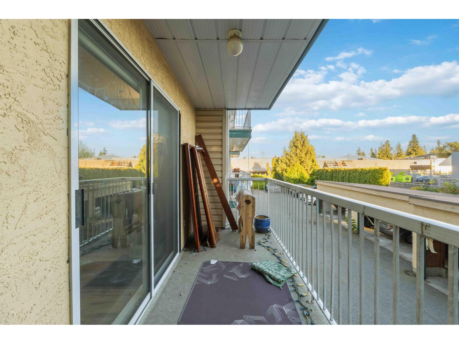 206 2567 VICTORIA STREET, Abbotsford