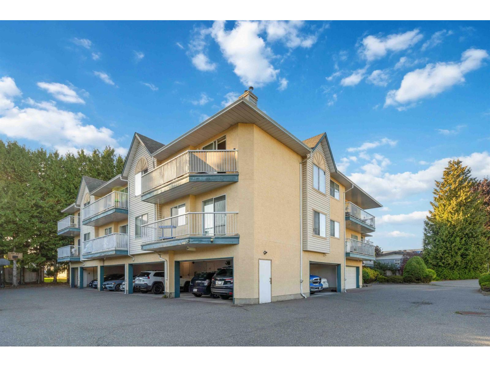 206 2567 VICTORIA STREET, Abbotsford