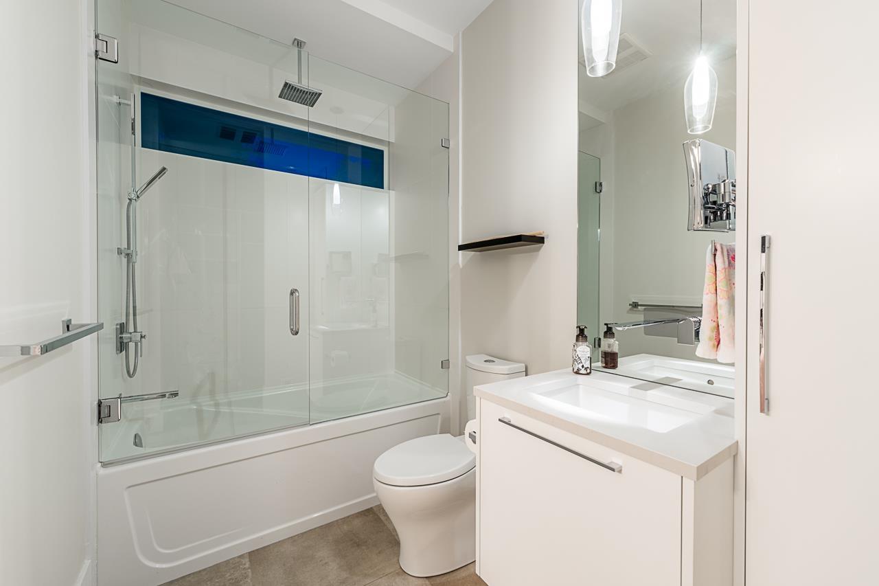 1877 126 STREET, Surrey