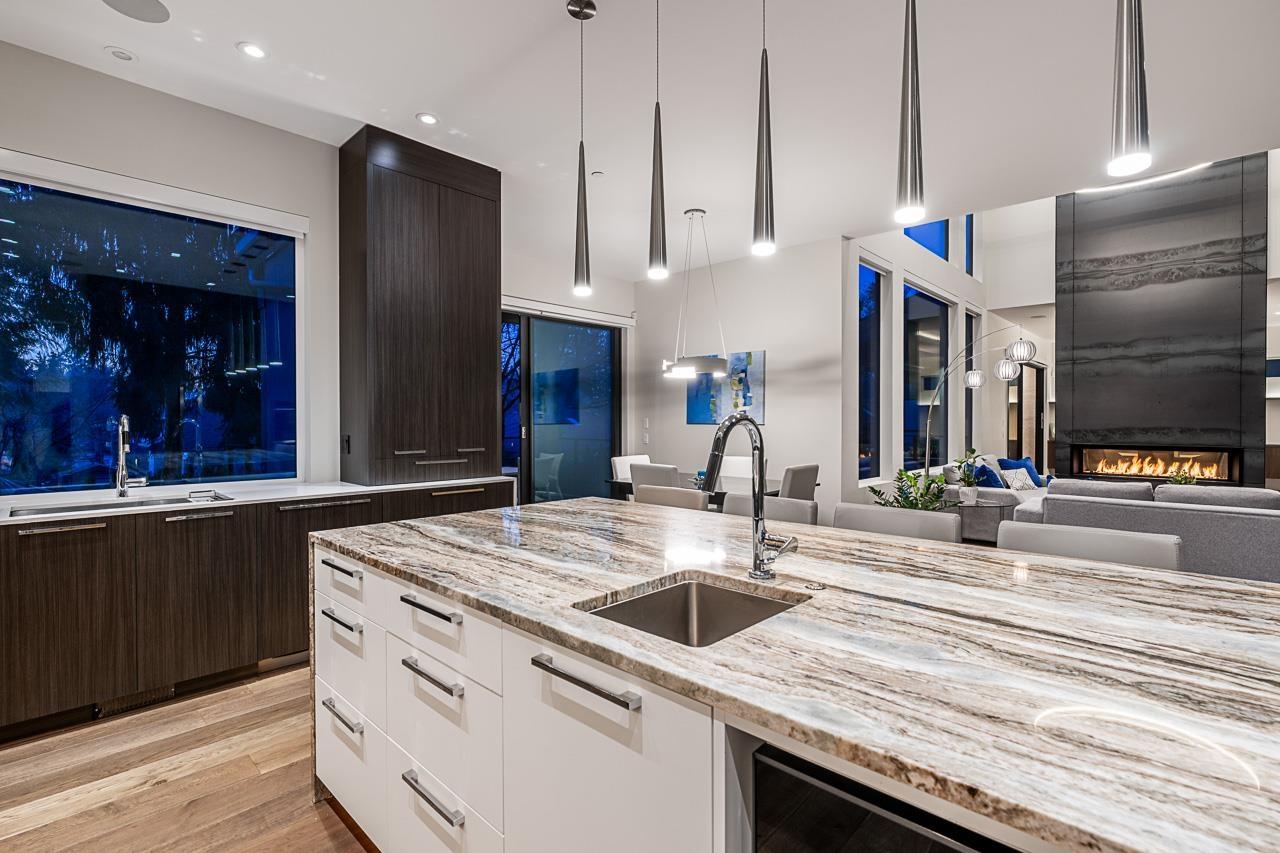 1877 126 STREET, Surrey