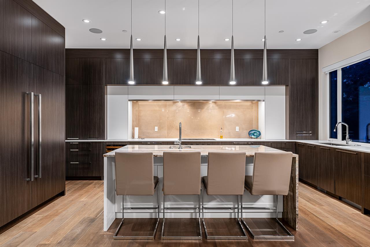 1877 126 STREET, Surrey