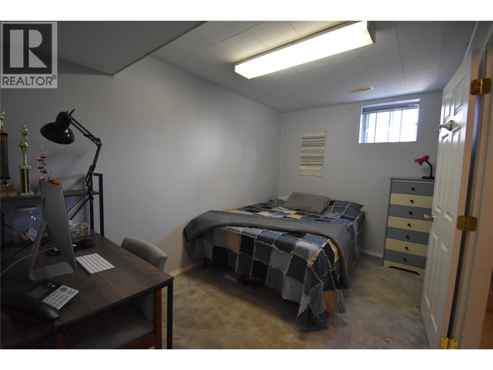 819 8th Avenue, Castlegar