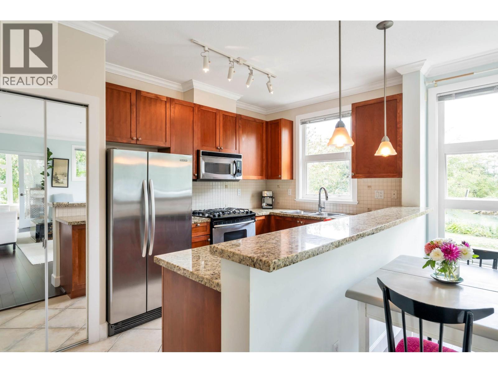 #206-4500 WESTWATER Drive, Richmond