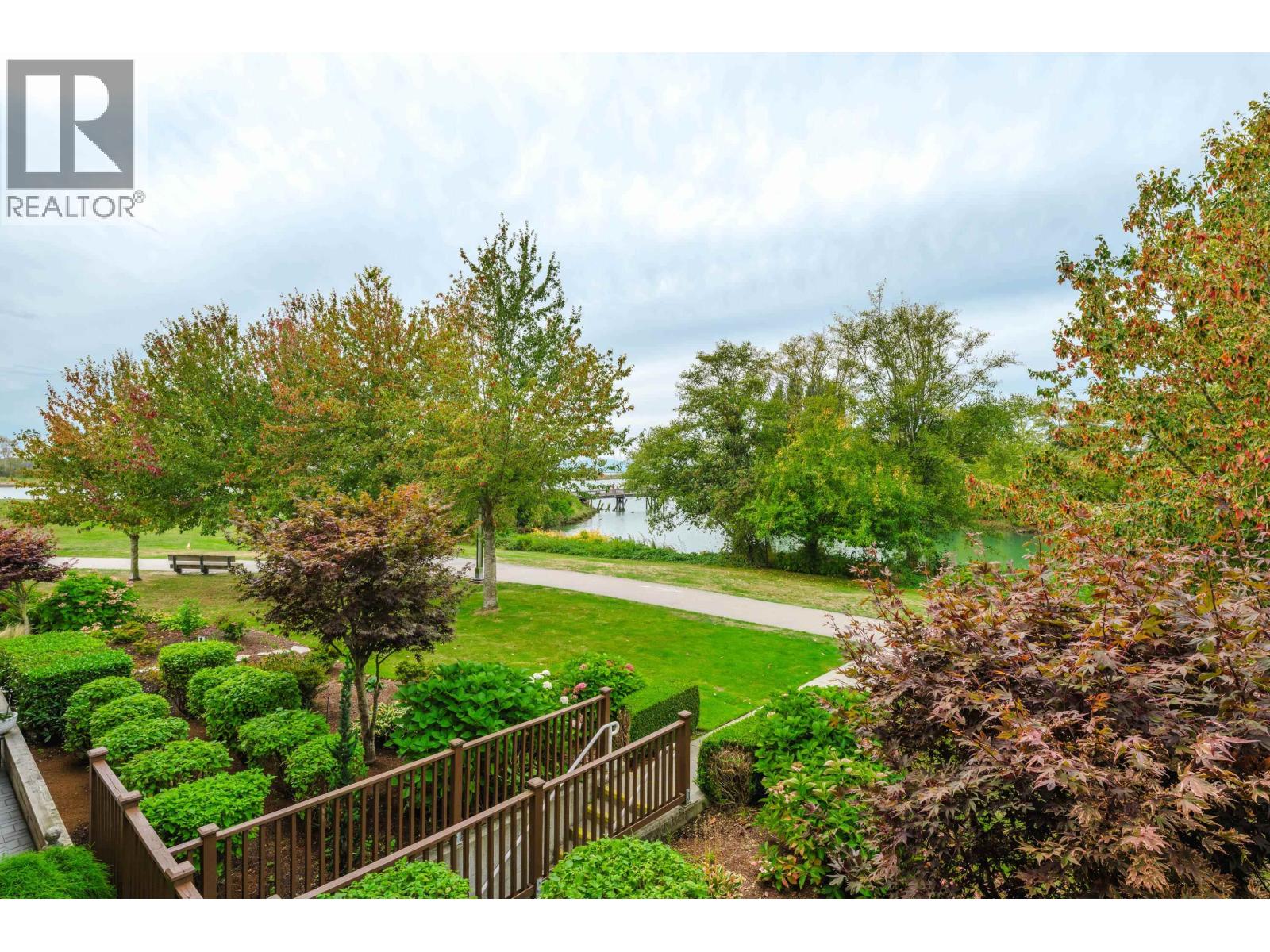 #206-4500 WESTWATER Drive, Richmond