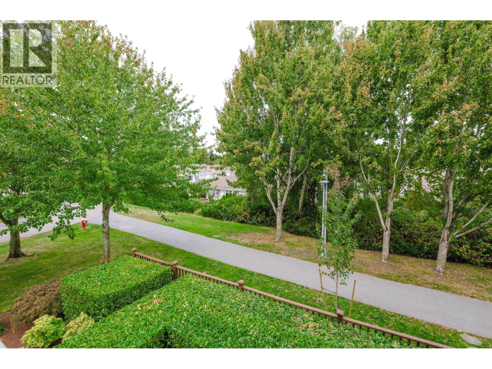 #206-4500 WESTWATER Drive, Richmond