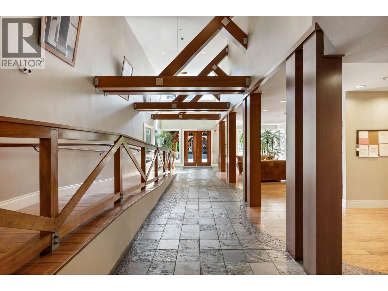 #206-4500 WESTWATER Drive, Richmond