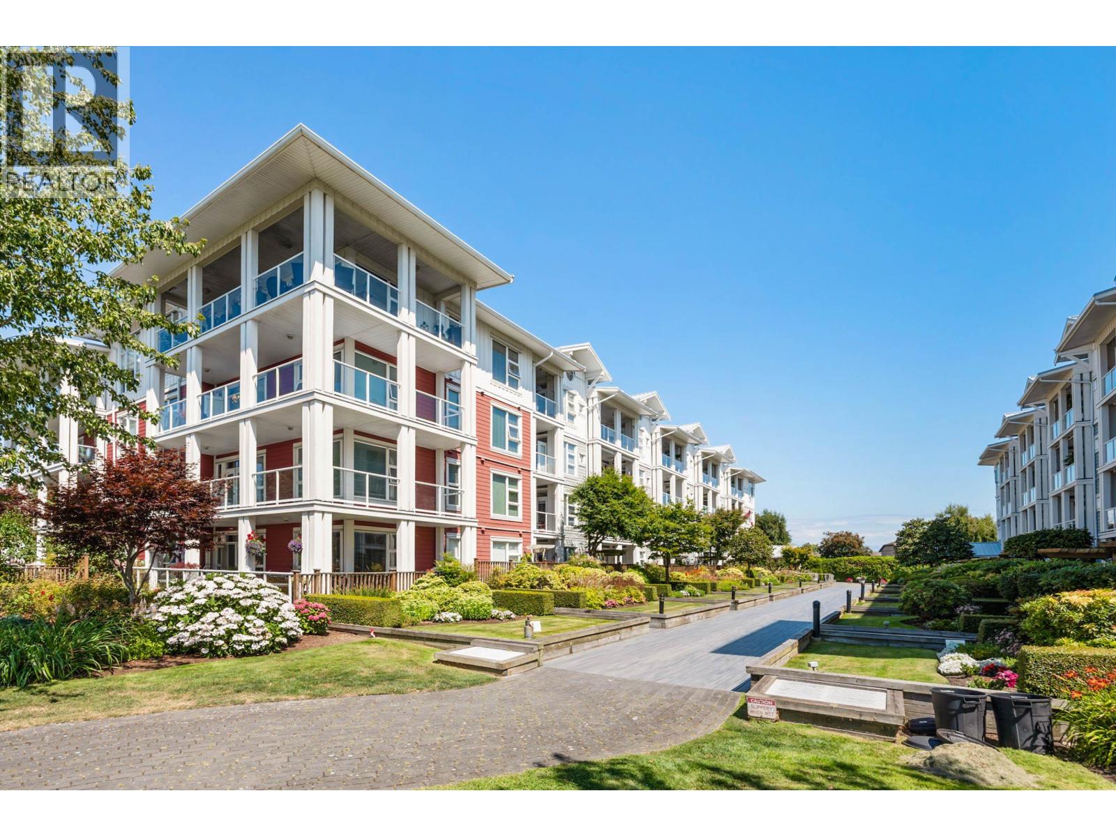#206-4500 WESTWATER Drive, Richmond