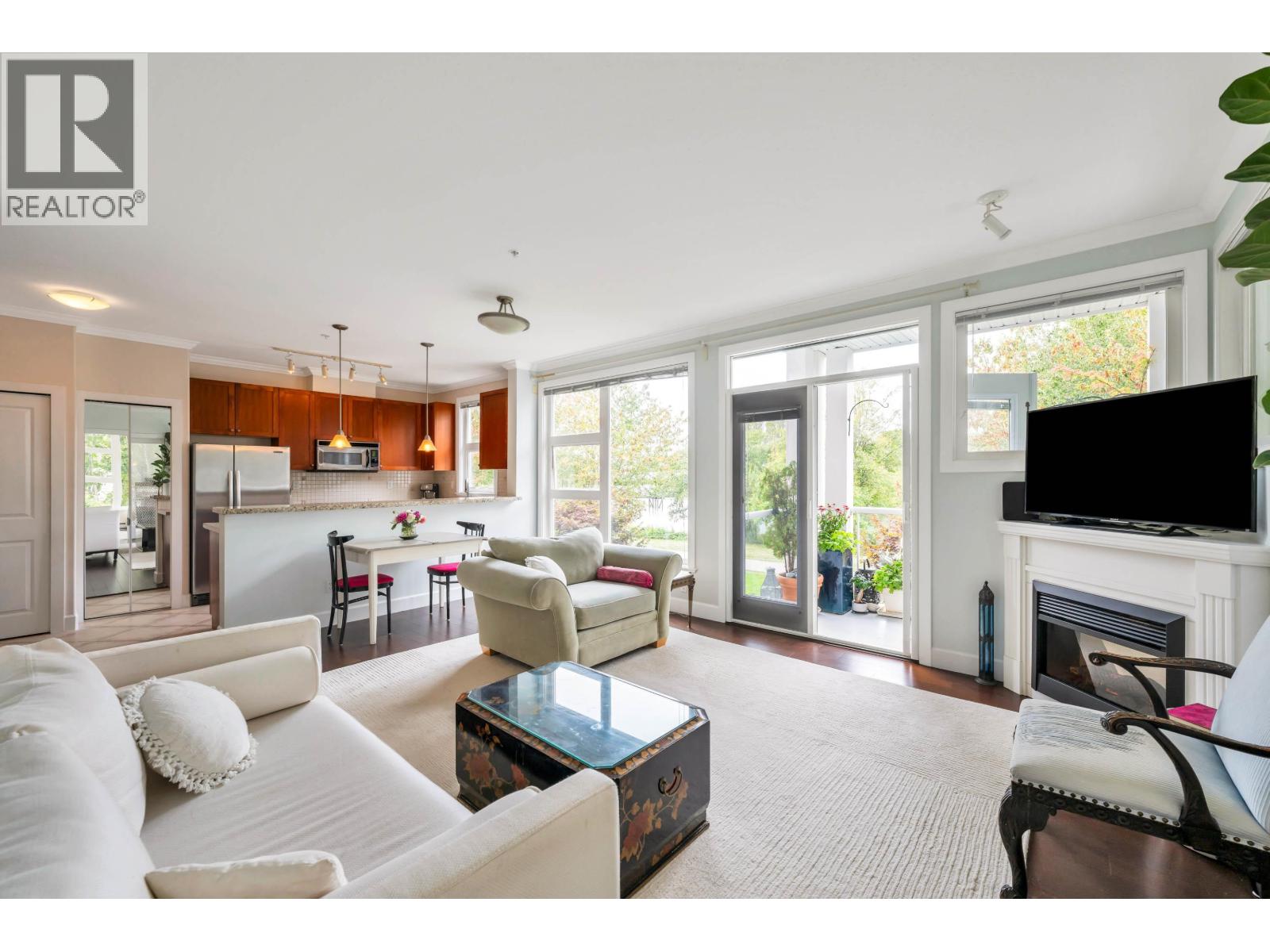 #206-4500 WESTWATER Drive, Richmond