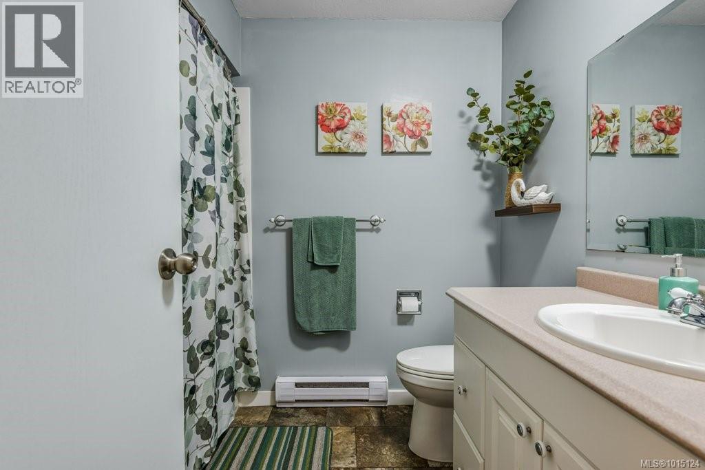 502 Birch St S, Campbell River
