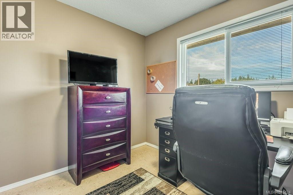 502 Birch St S, Campbell River