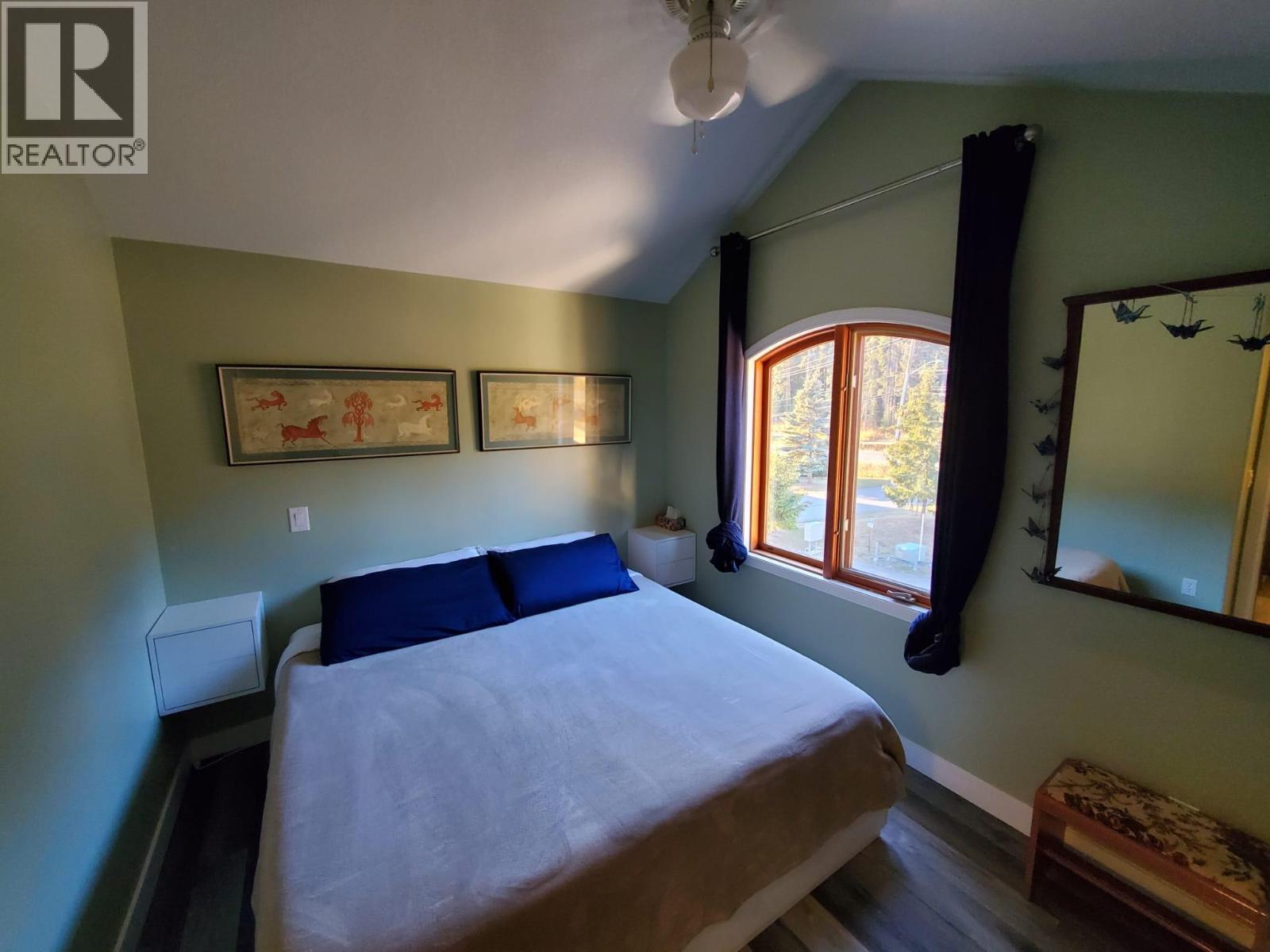 #3 2160 SUN PEAKS ROAD - 8