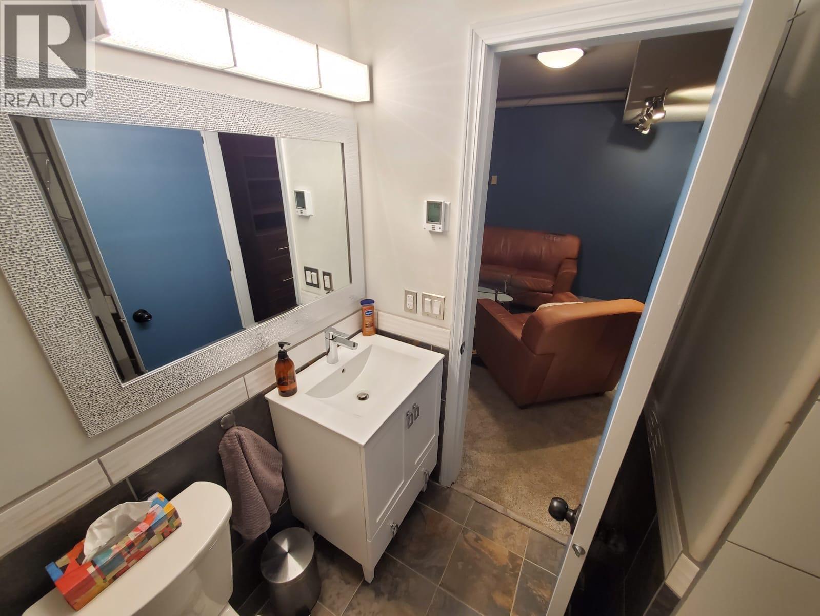 #3 2160 SUN PEAKS ROAD - 6