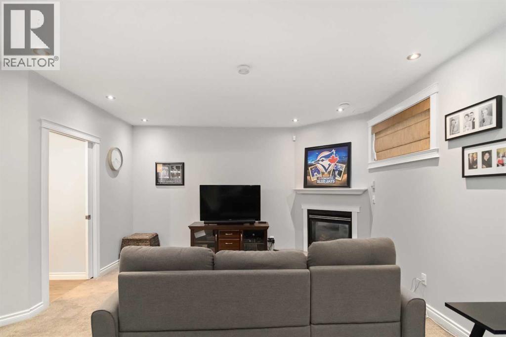 114 Lanauze Street, Fort McMurray