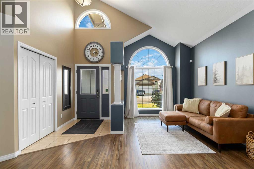 114 Lanauze Street, Fort McMurray