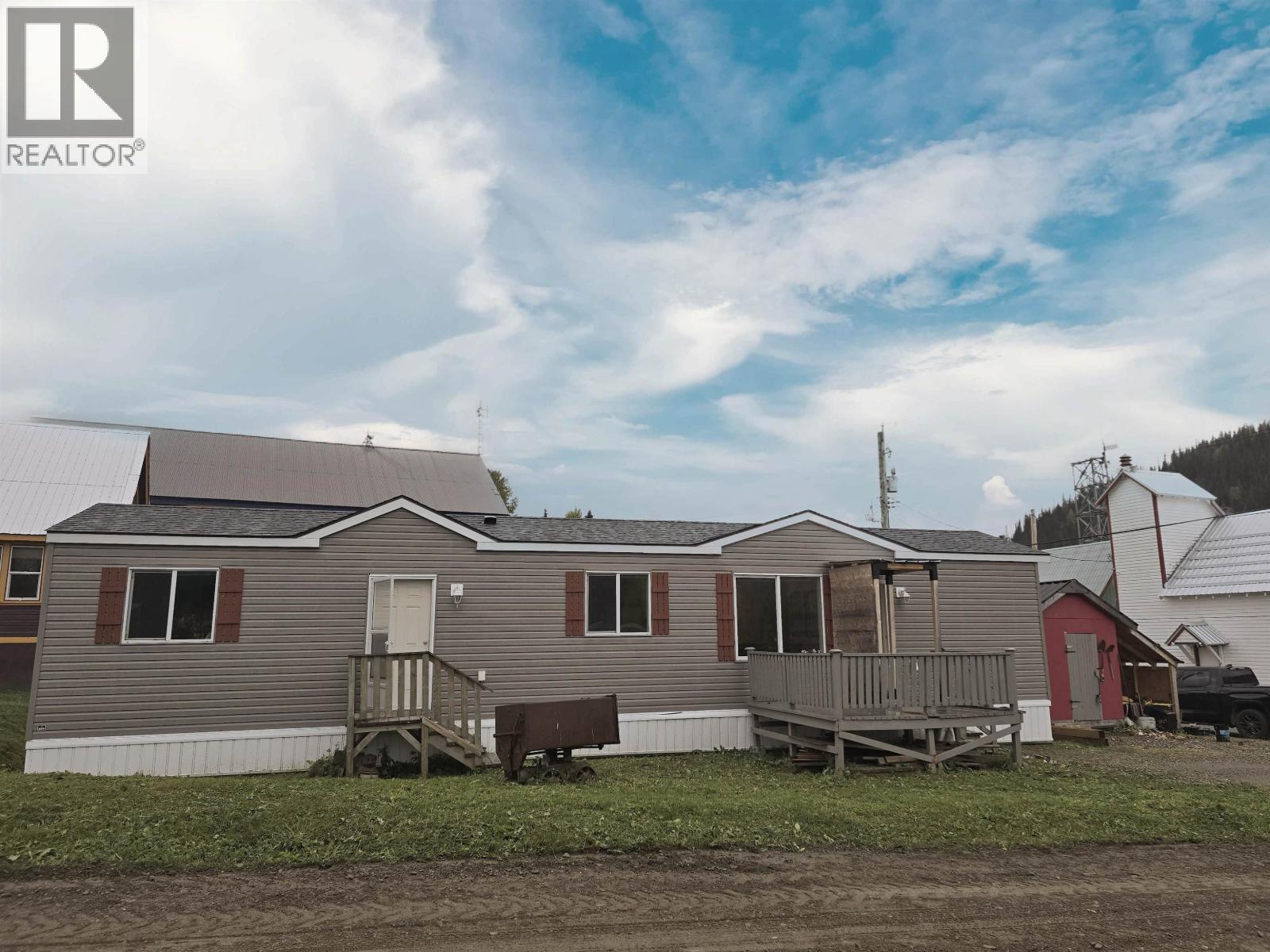 4283 SANDERS AVENUE, Wells