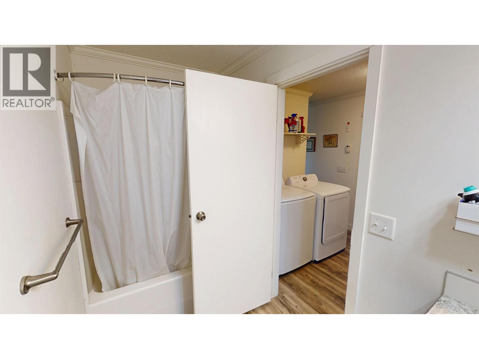 4283 SANDERS AVENUE, Wells