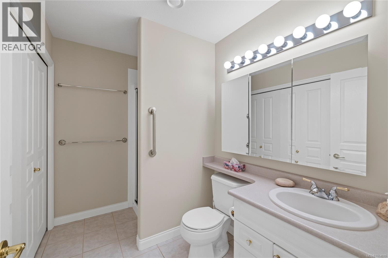 1205 Saturna Dr, Parksville