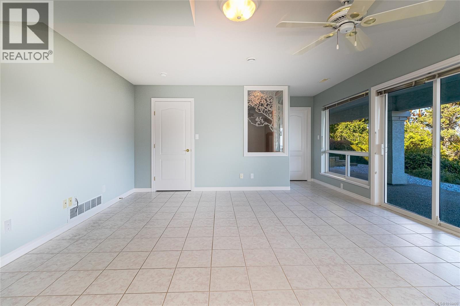 515 Marine View, Cobble Hill