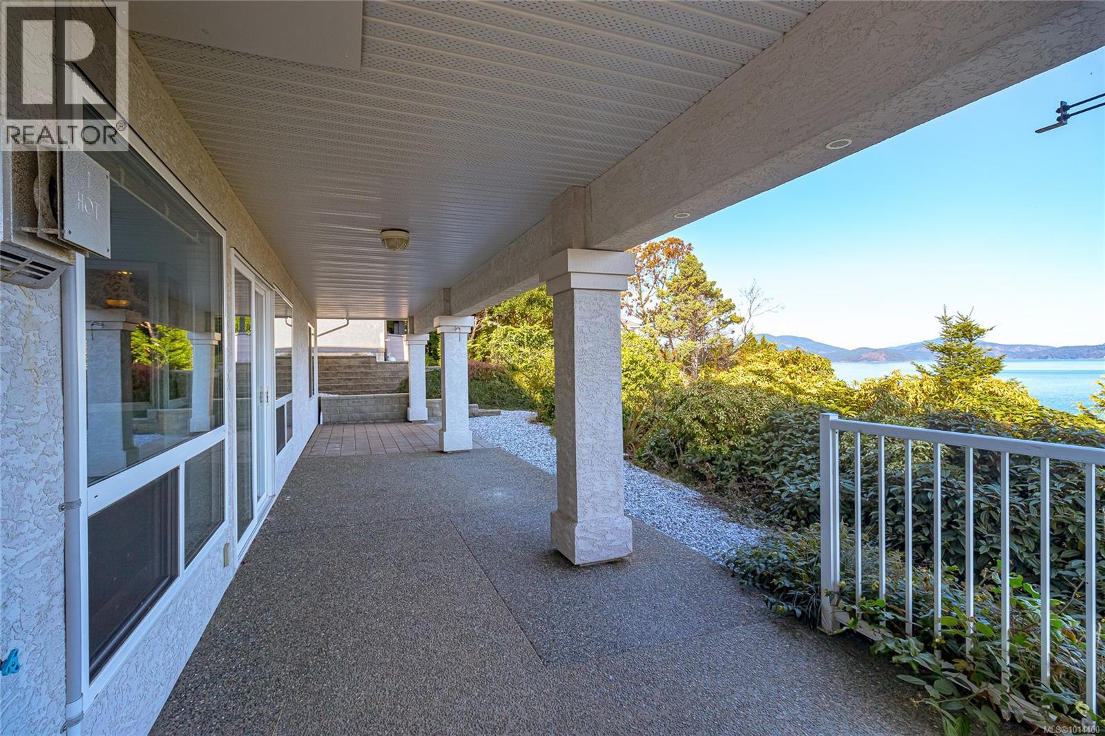 515 Marine View, Cobble Hill