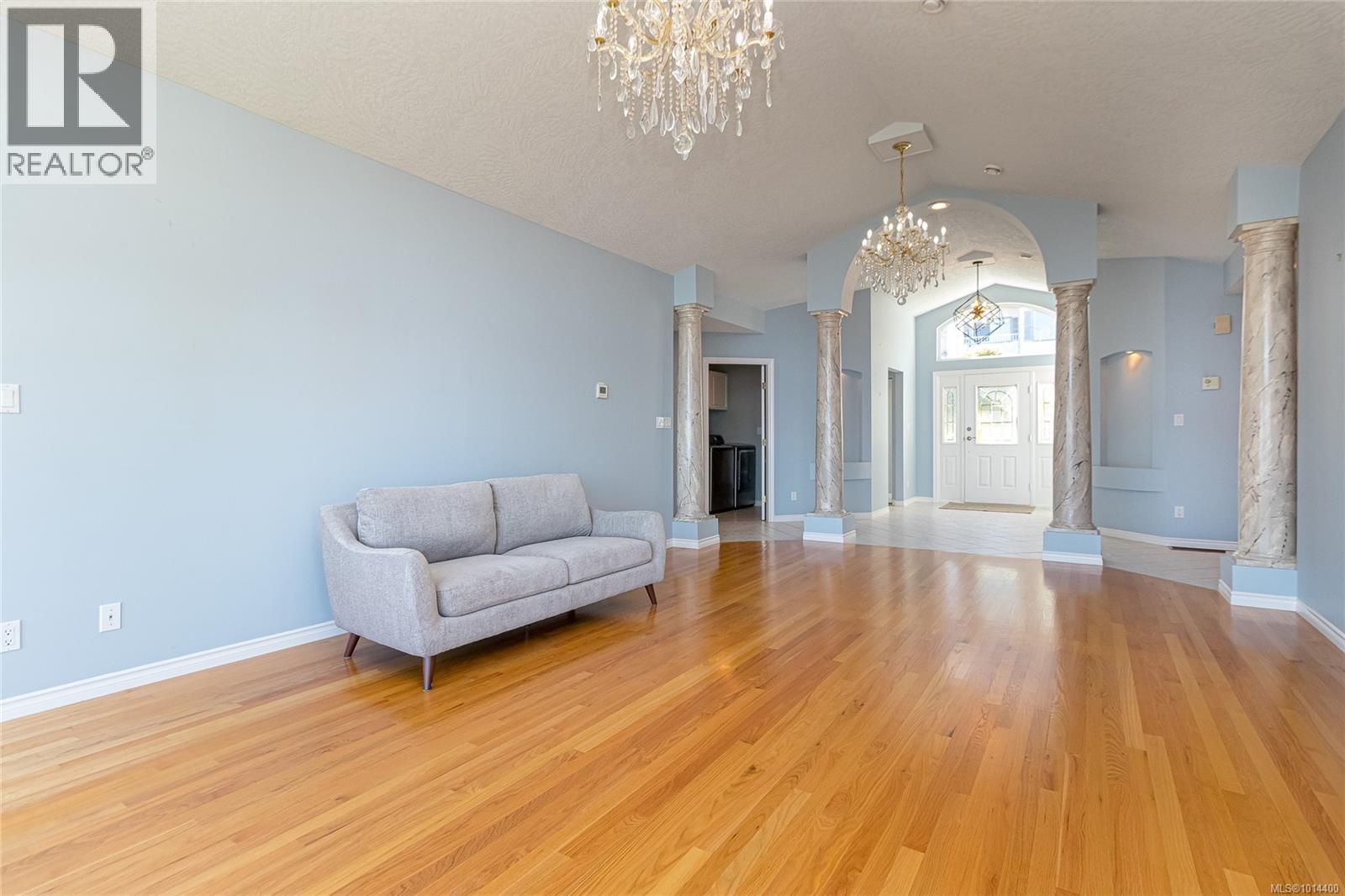 515 Marine View, Cobble Hill