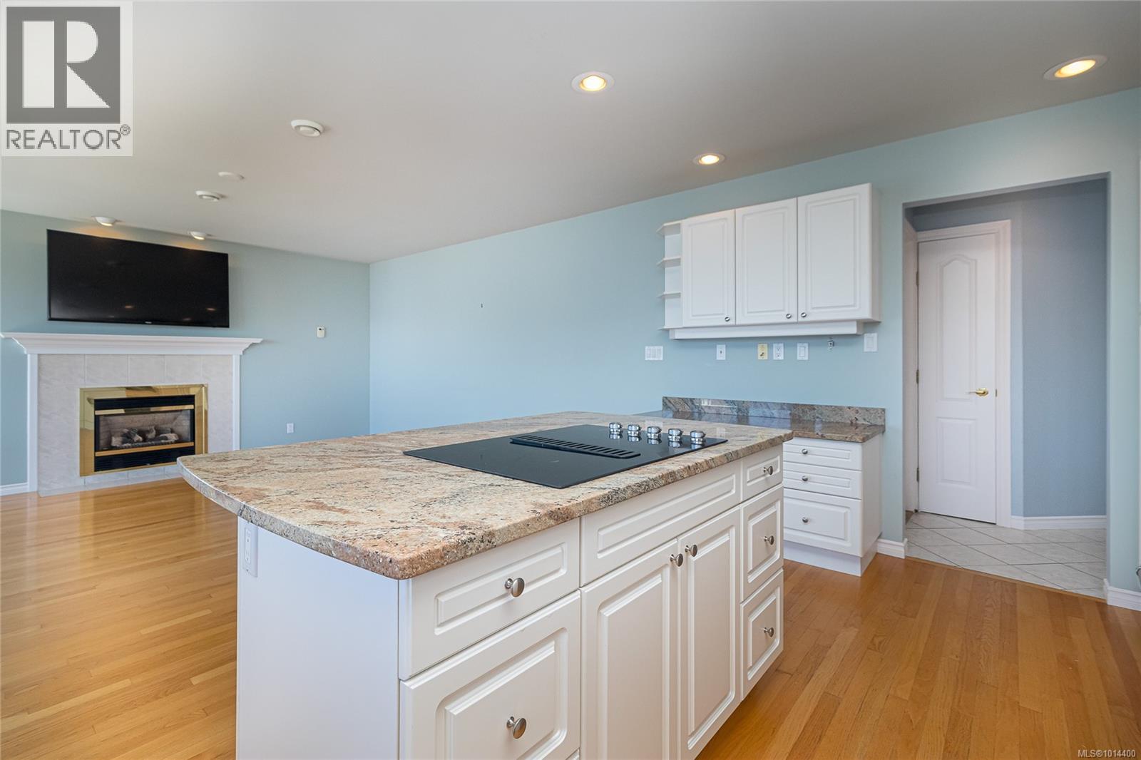 515 Marine View, Cobble Hill