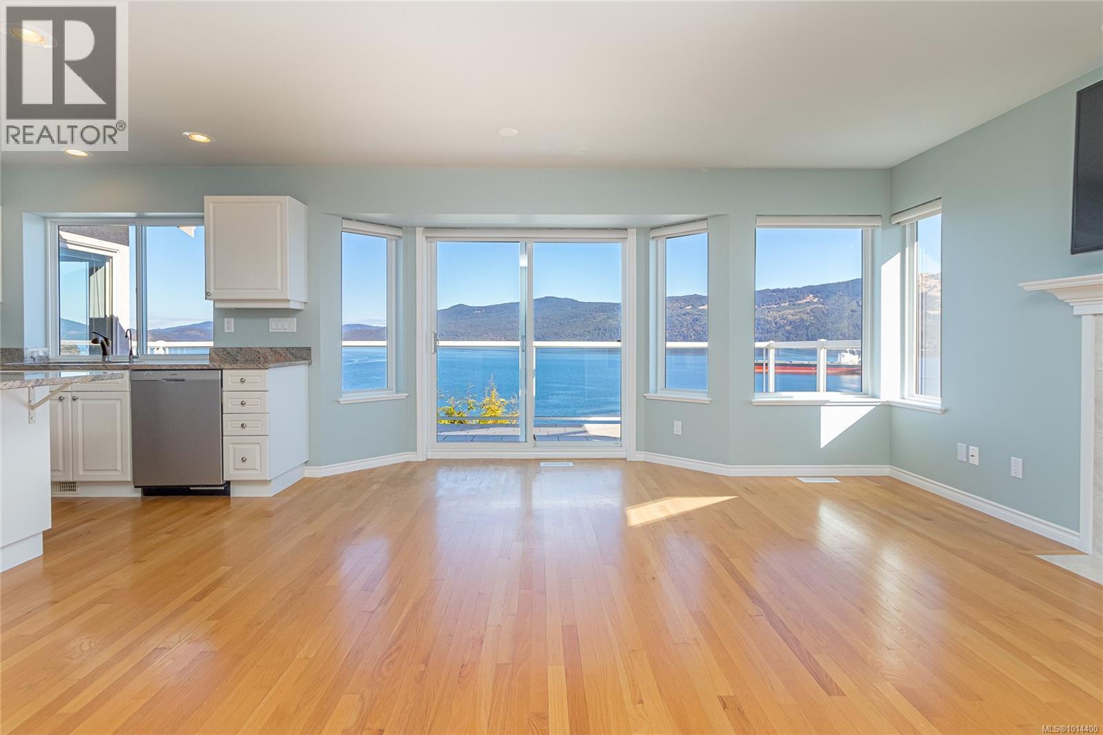 515 Marine View, Cobble Hill