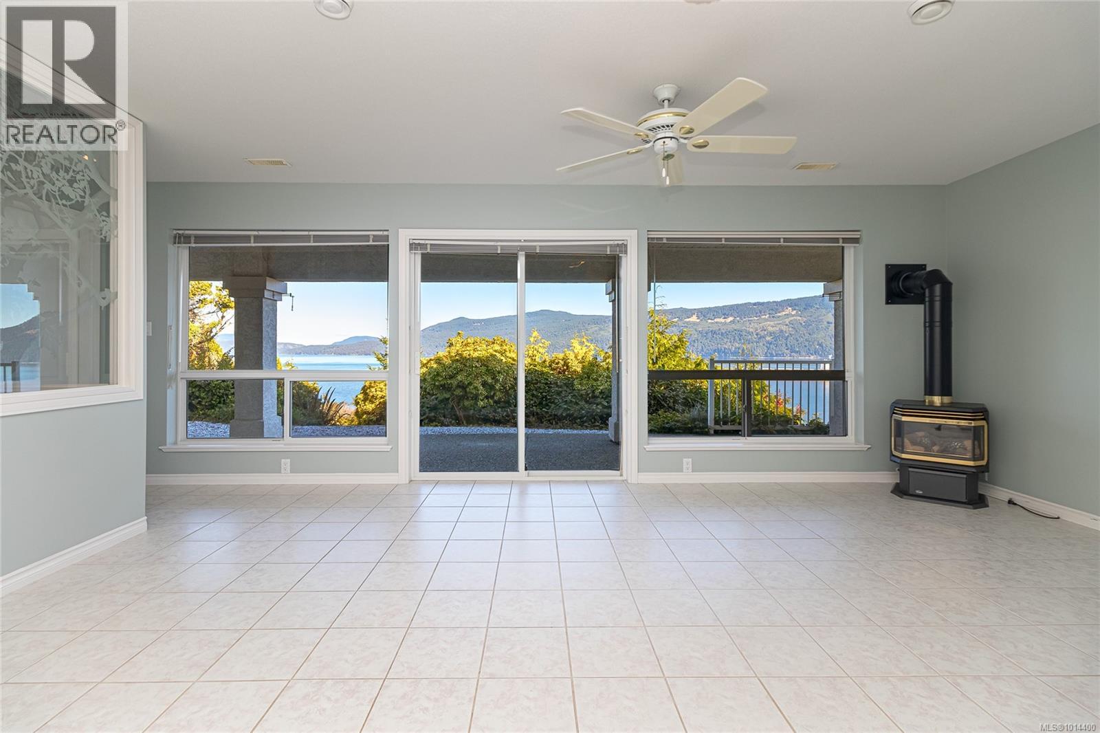 515 Marine View, Cobble Hill