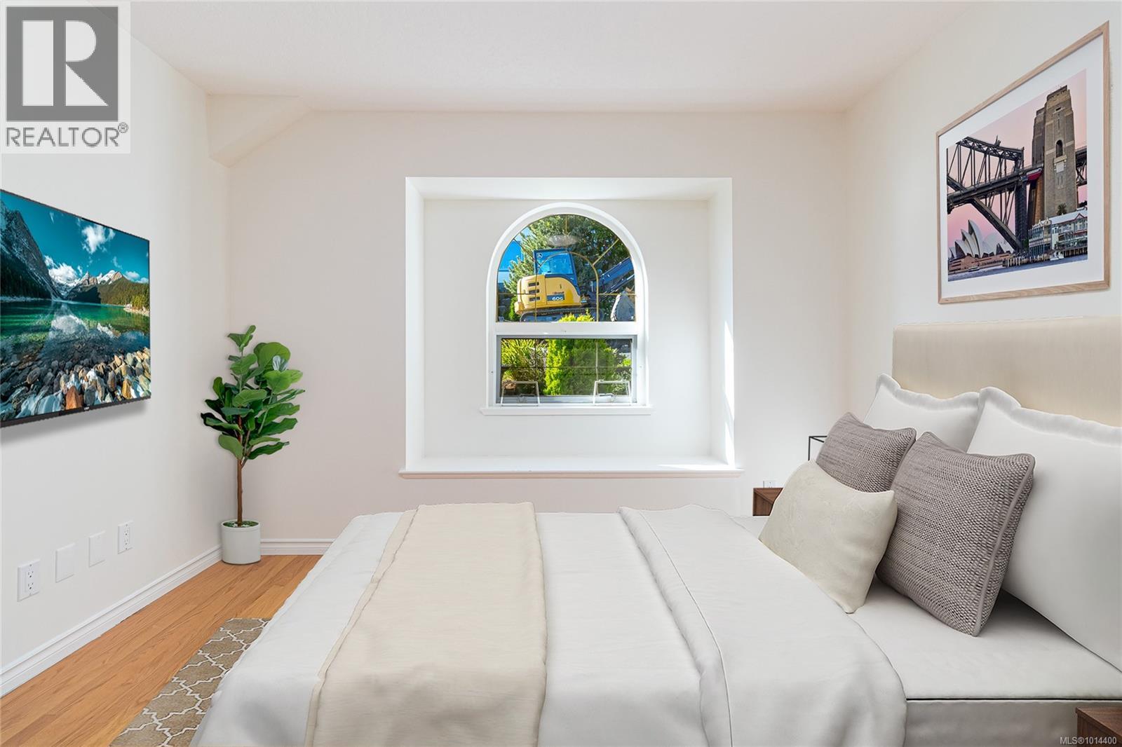515 Marine View, Cobble Hill