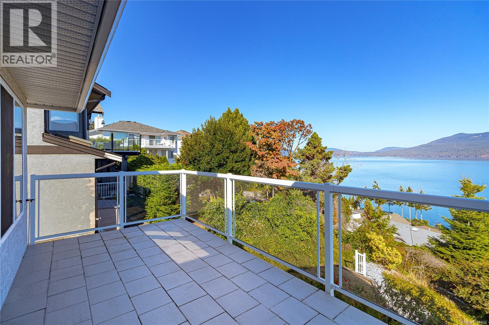 515 Marine View, Cobble Hill