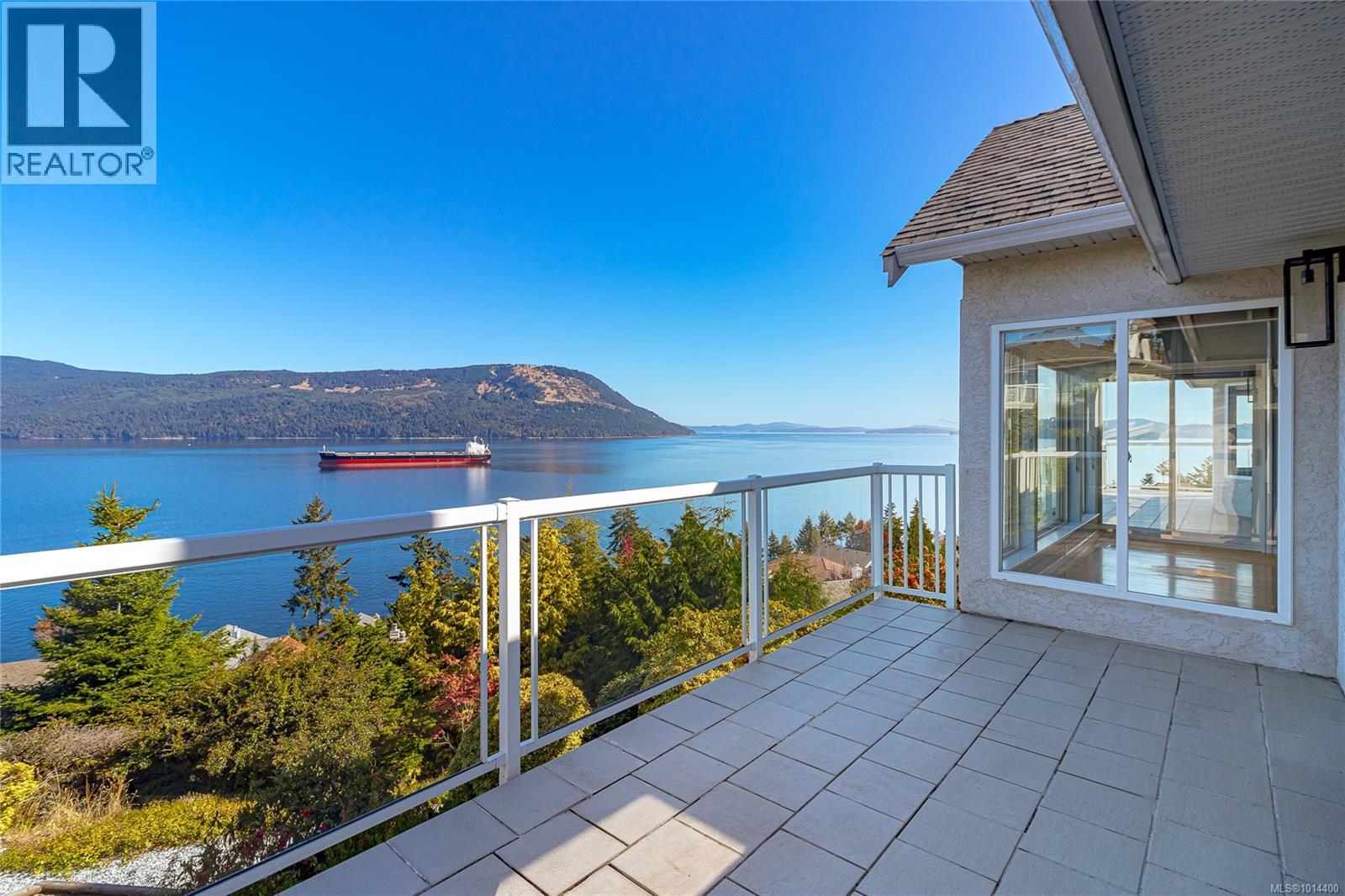 515 Marine View, Cobble Hill