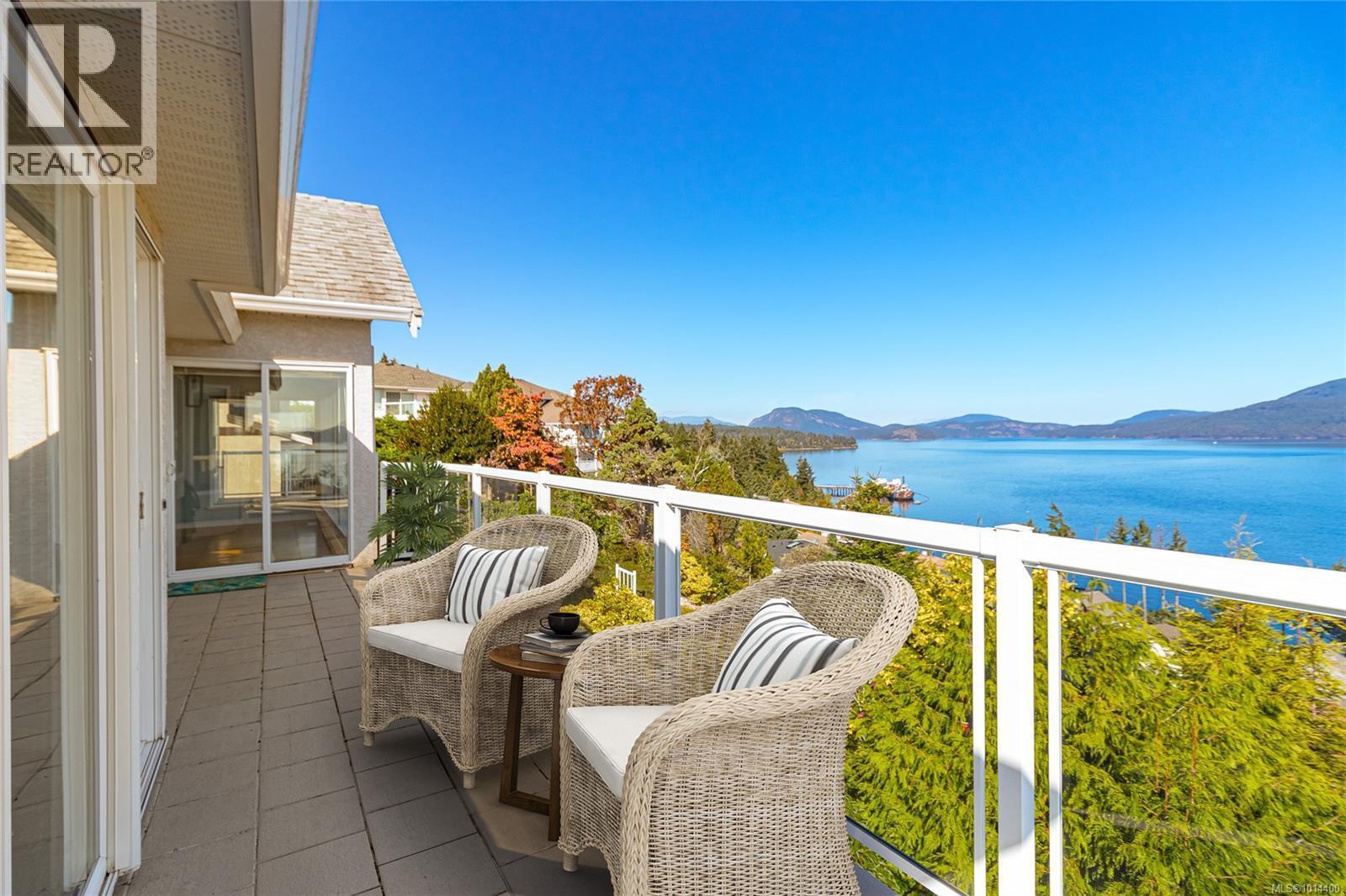 515 Marine View, Cobble Hill