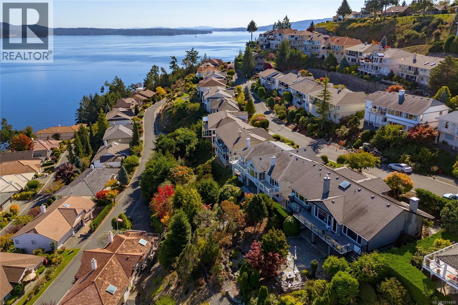 515 Marine View, Cobble Hill