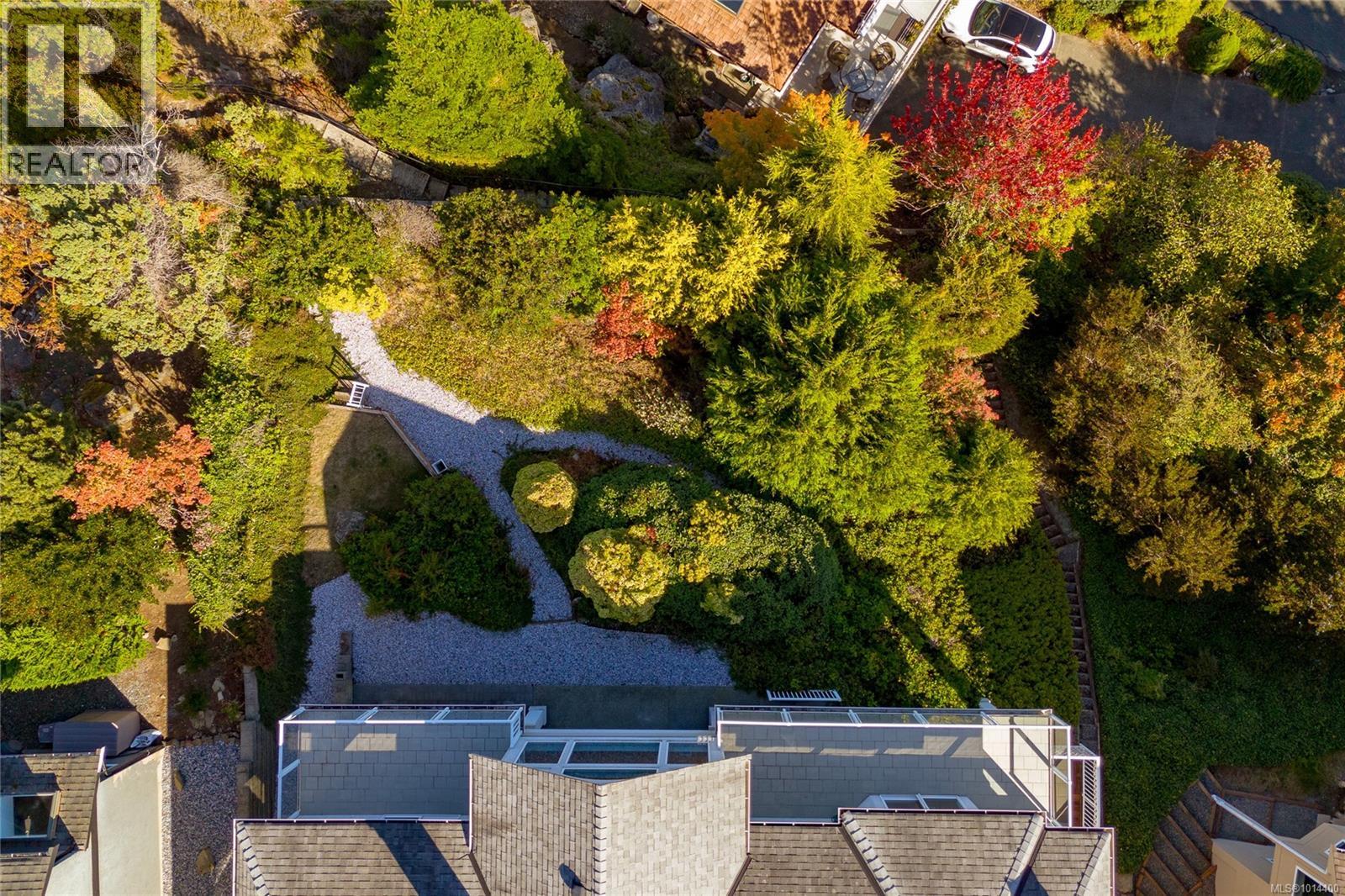 515 Marine View, Cobble Hill