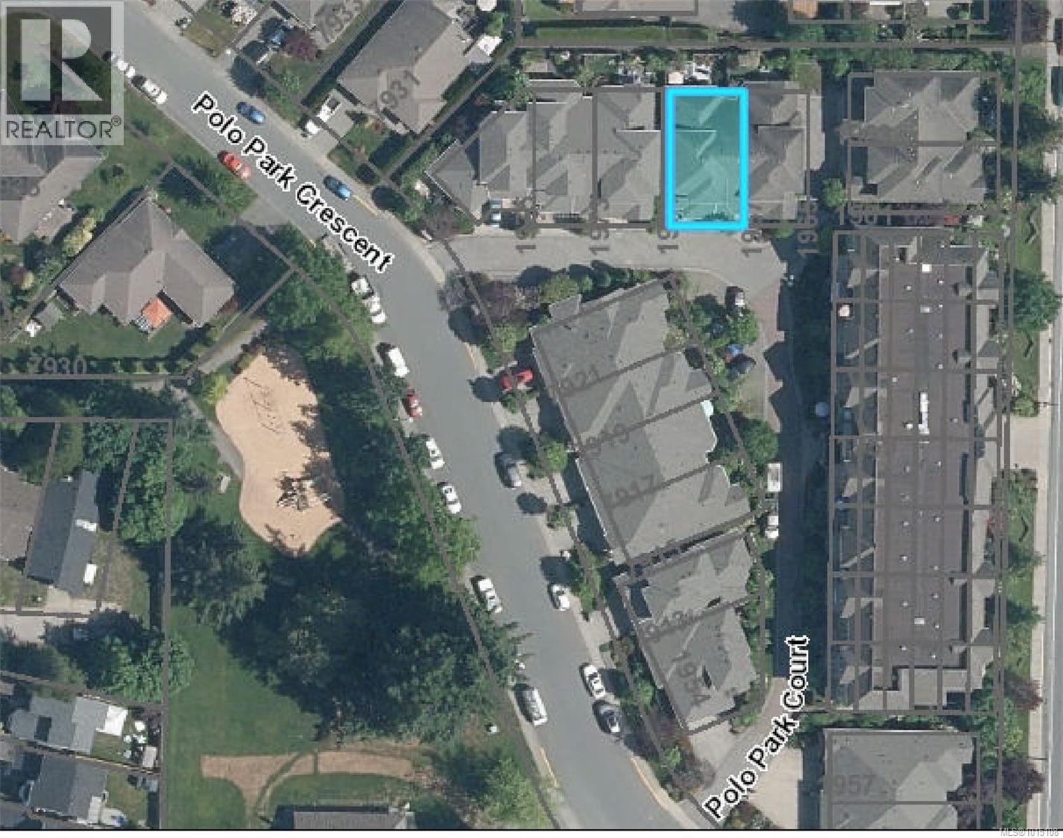  1967 POLO PARK Court, Central Saanich