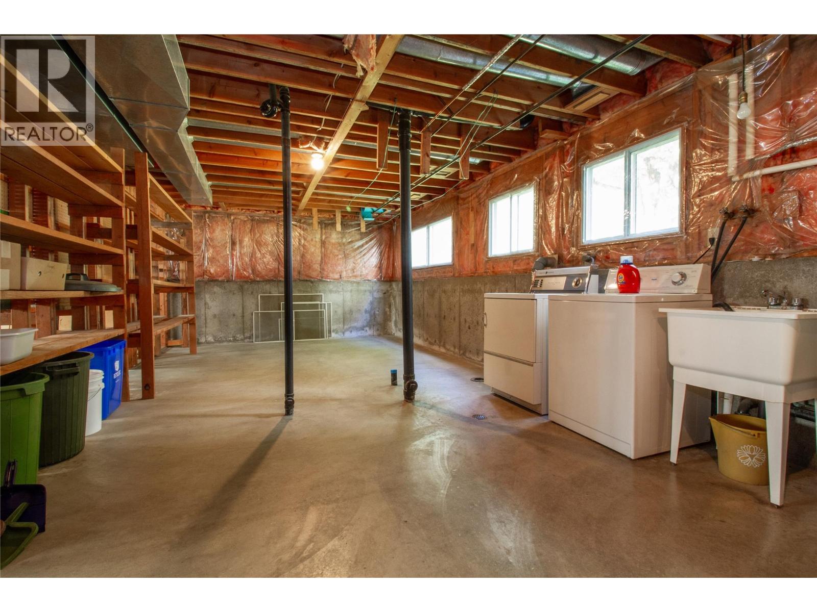 1695 Hay Road, Revelstoke