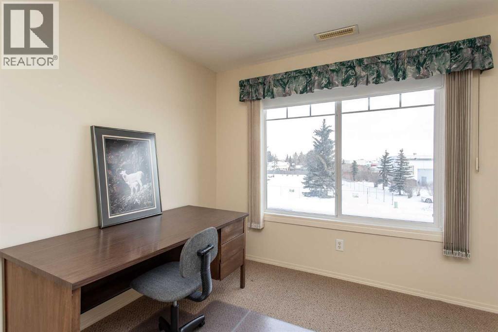 4425 Heritage Way, Lacombe
