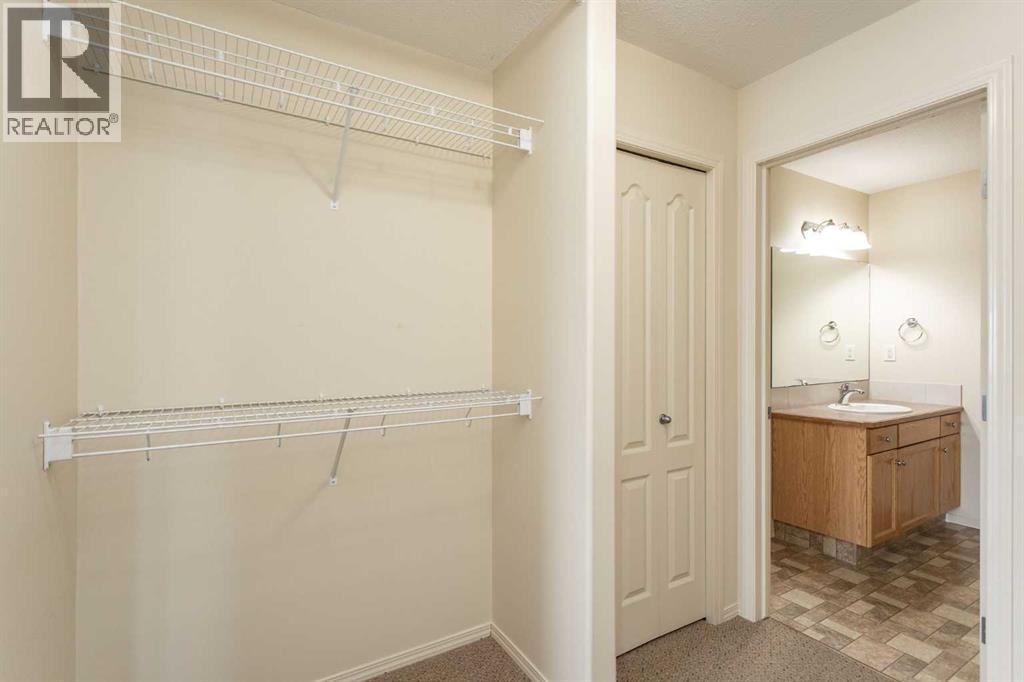 4425 Heritage Way, Lacombe