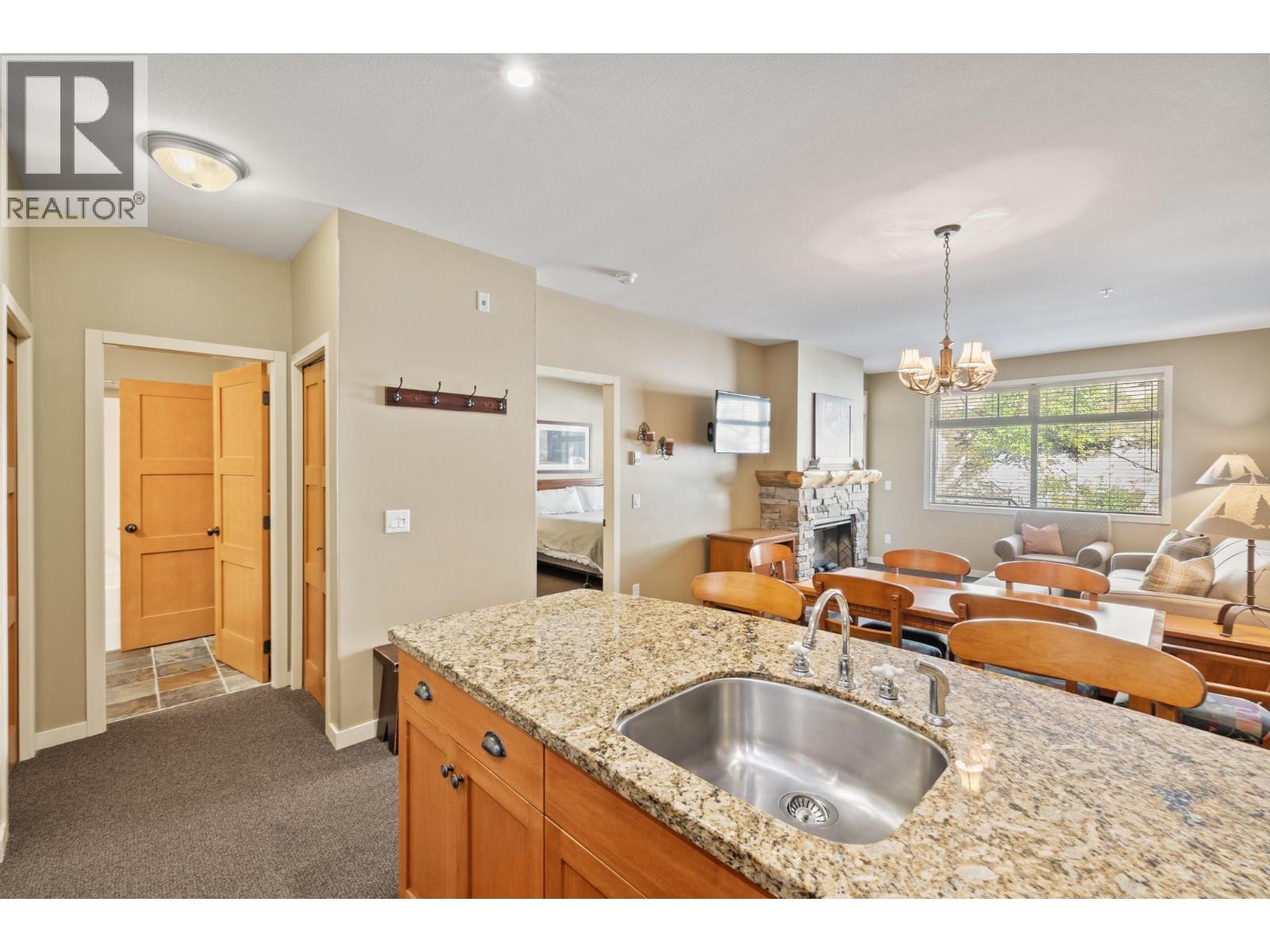 255 Feathertop Way Unit# 202, Big White