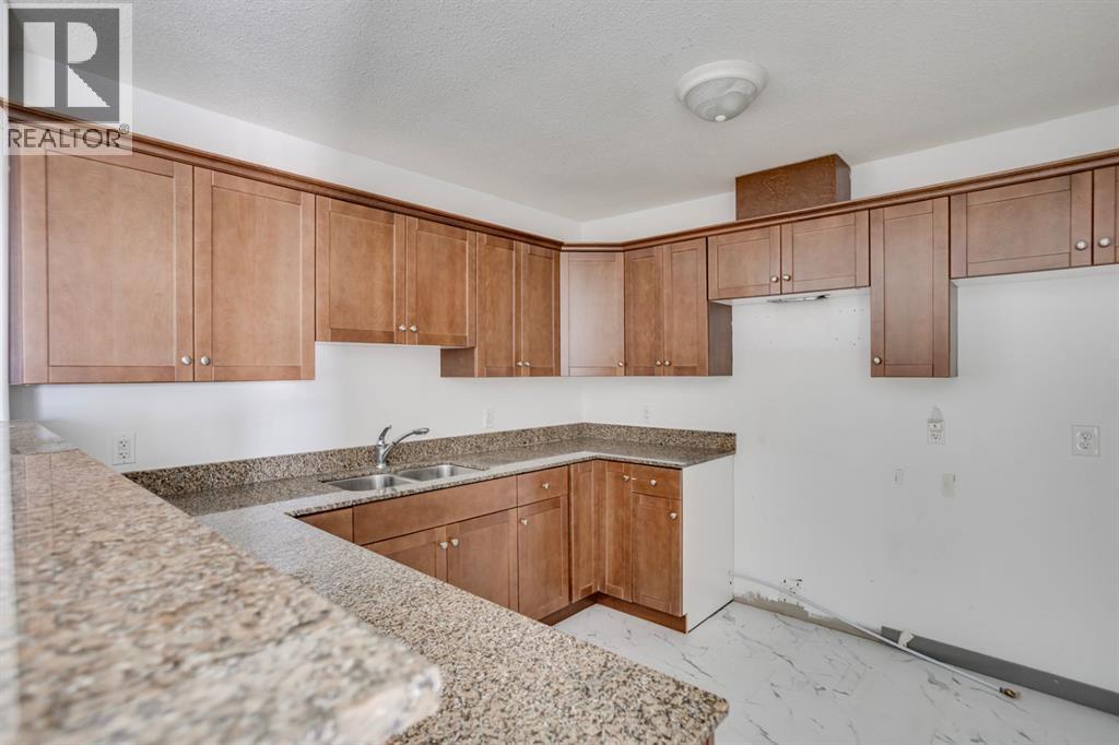 8535 Clearwater Drive, Fort McMurray