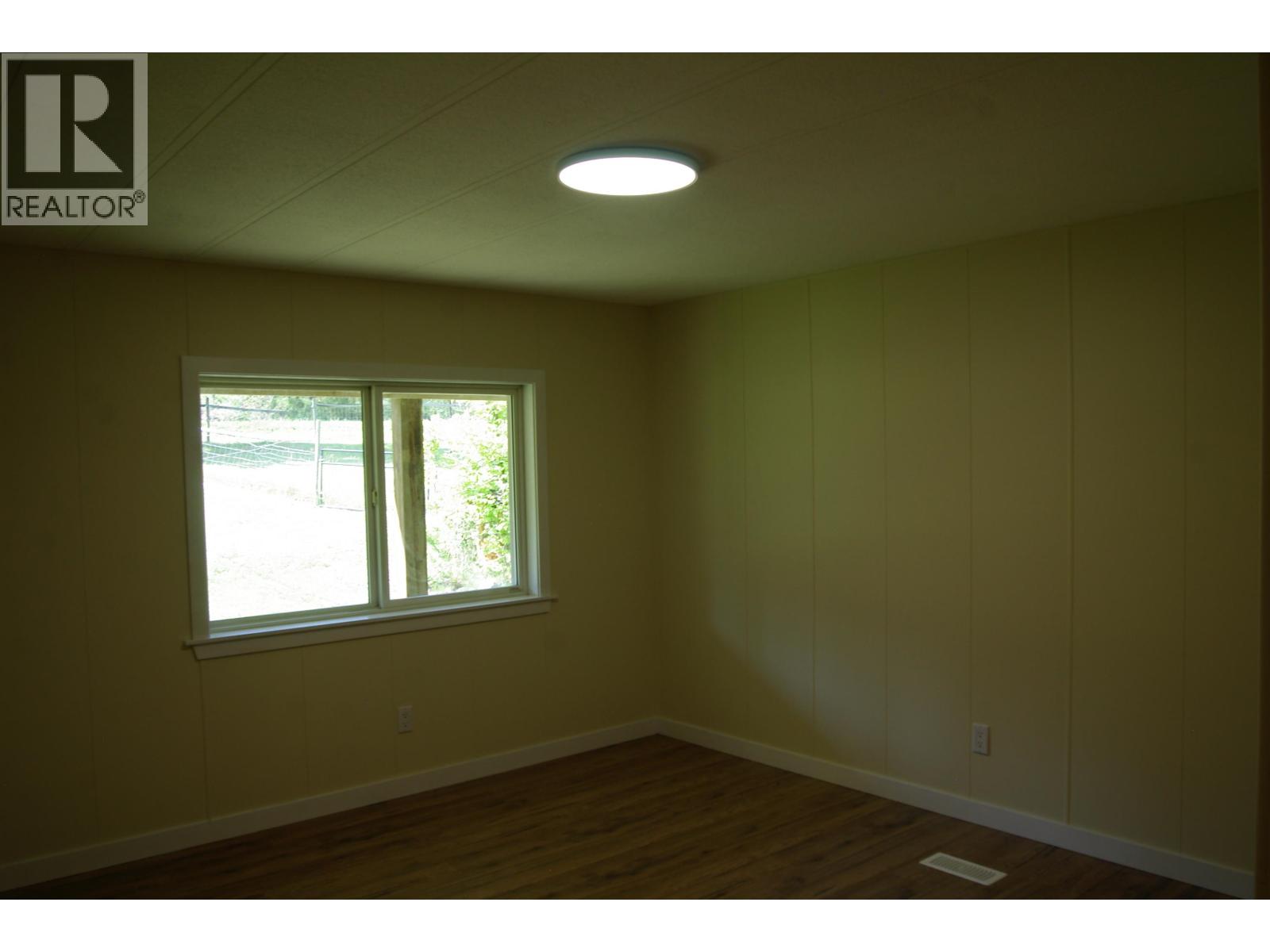 6209 GARRETT ROAD, Lone Butte